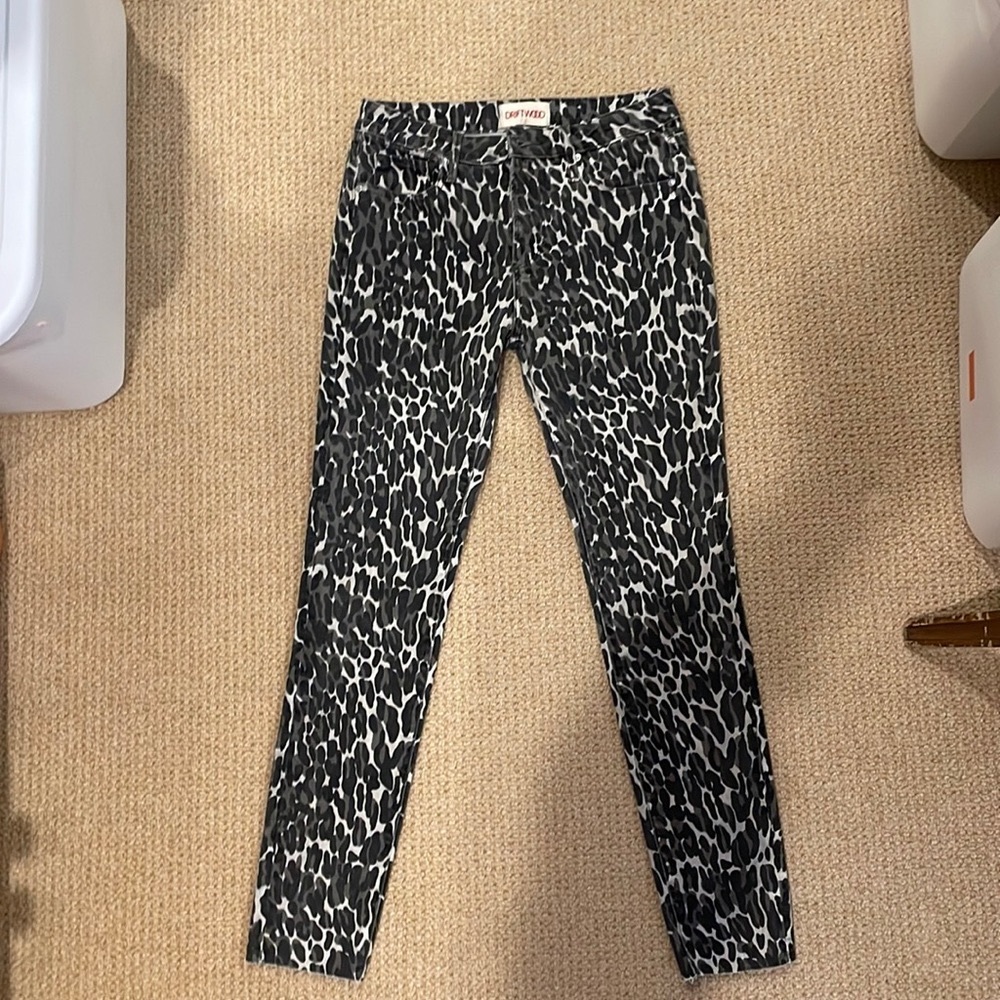 Driftwood Anthropologie Jackie Skinny animal print jeans Size 27